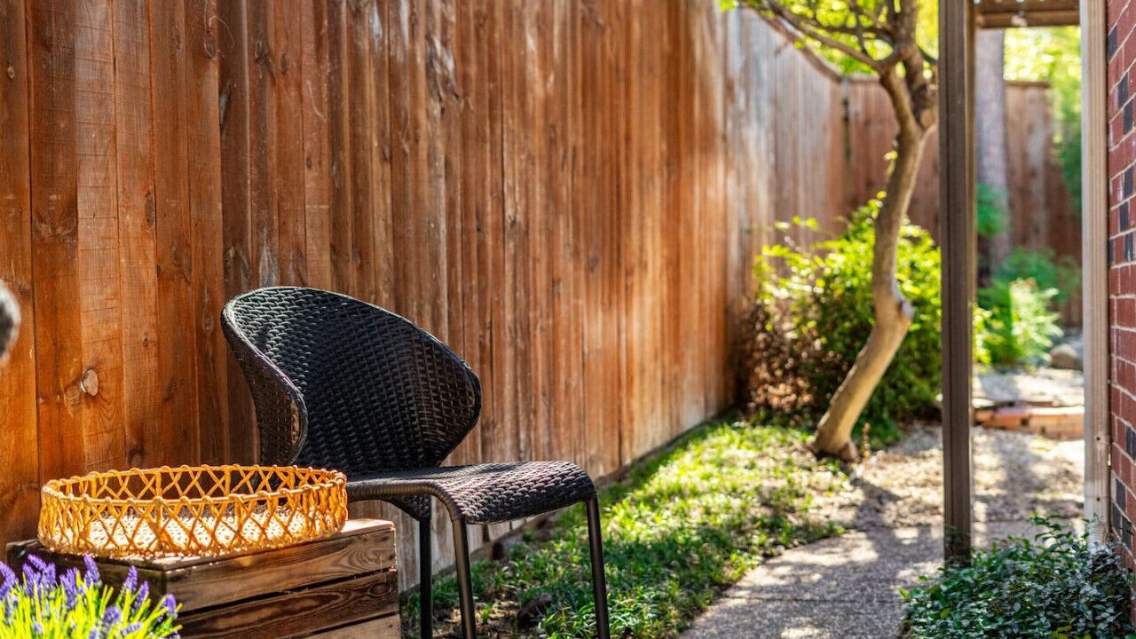 Photo of Outdoor in Addison