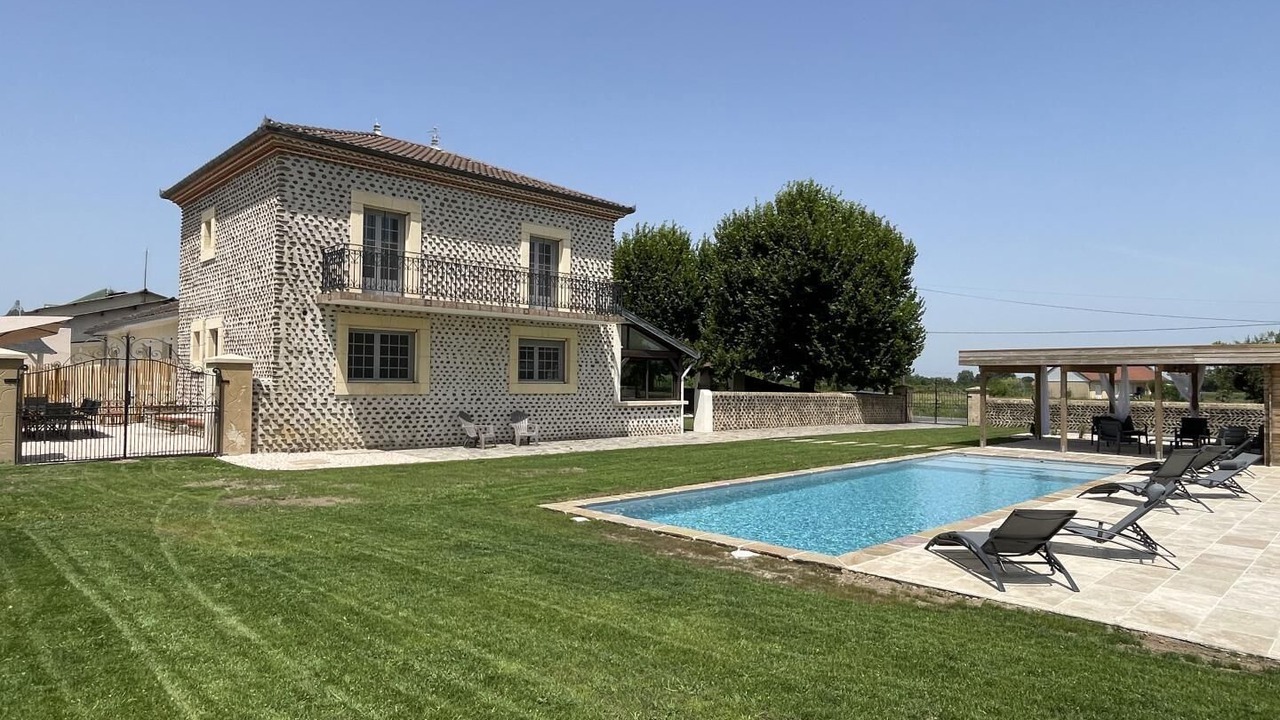 Photo of Outdoor in Lasclaveries