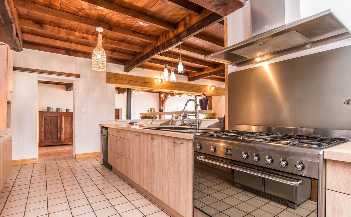 Photo of Kitchen in Puygaillard-de-Quercy