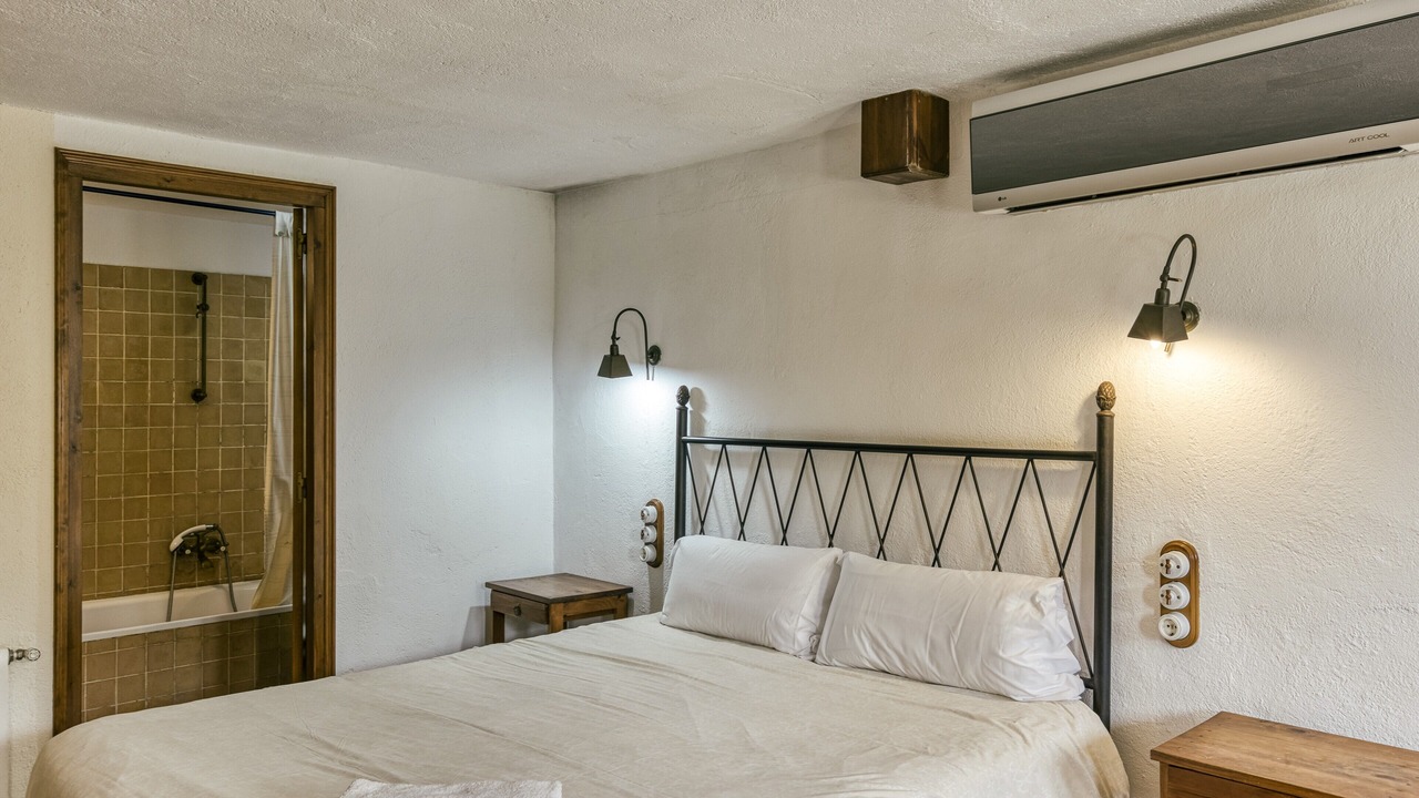 Photo of Bedroom in Pujals dels Pagesos