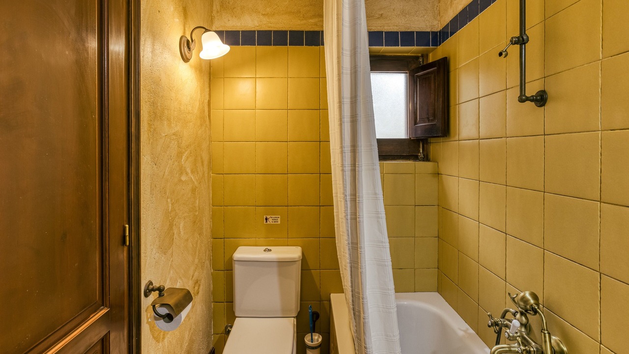 Photo of Bathroom in Pujals dels Pagesos