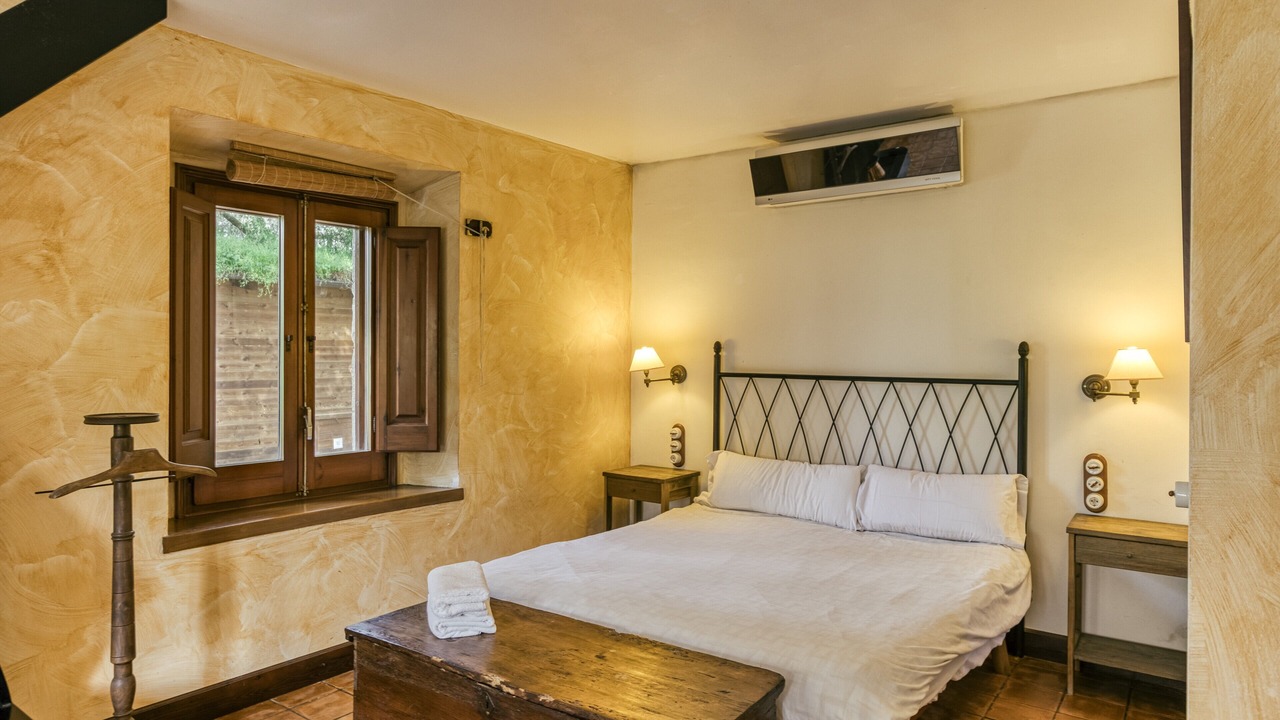 Photo of Bedroom in Pujals dels Pagesos