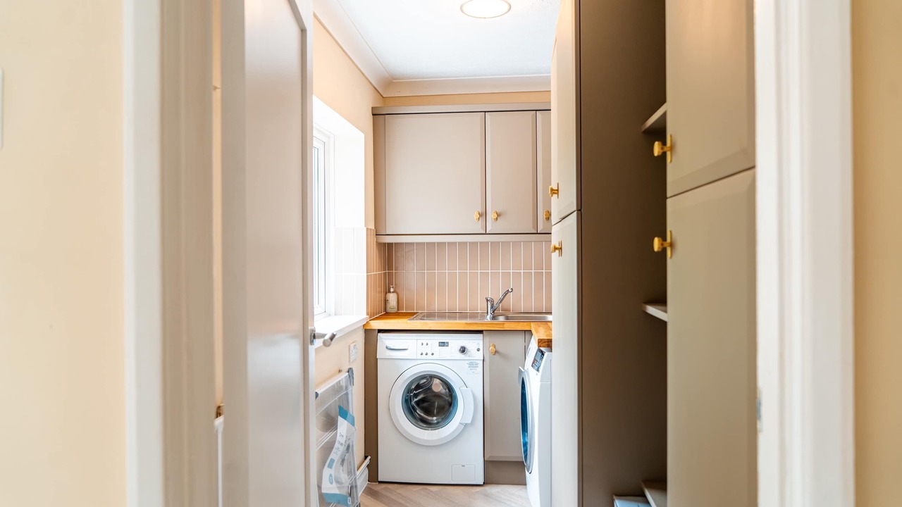 Photo of Others in Fifield