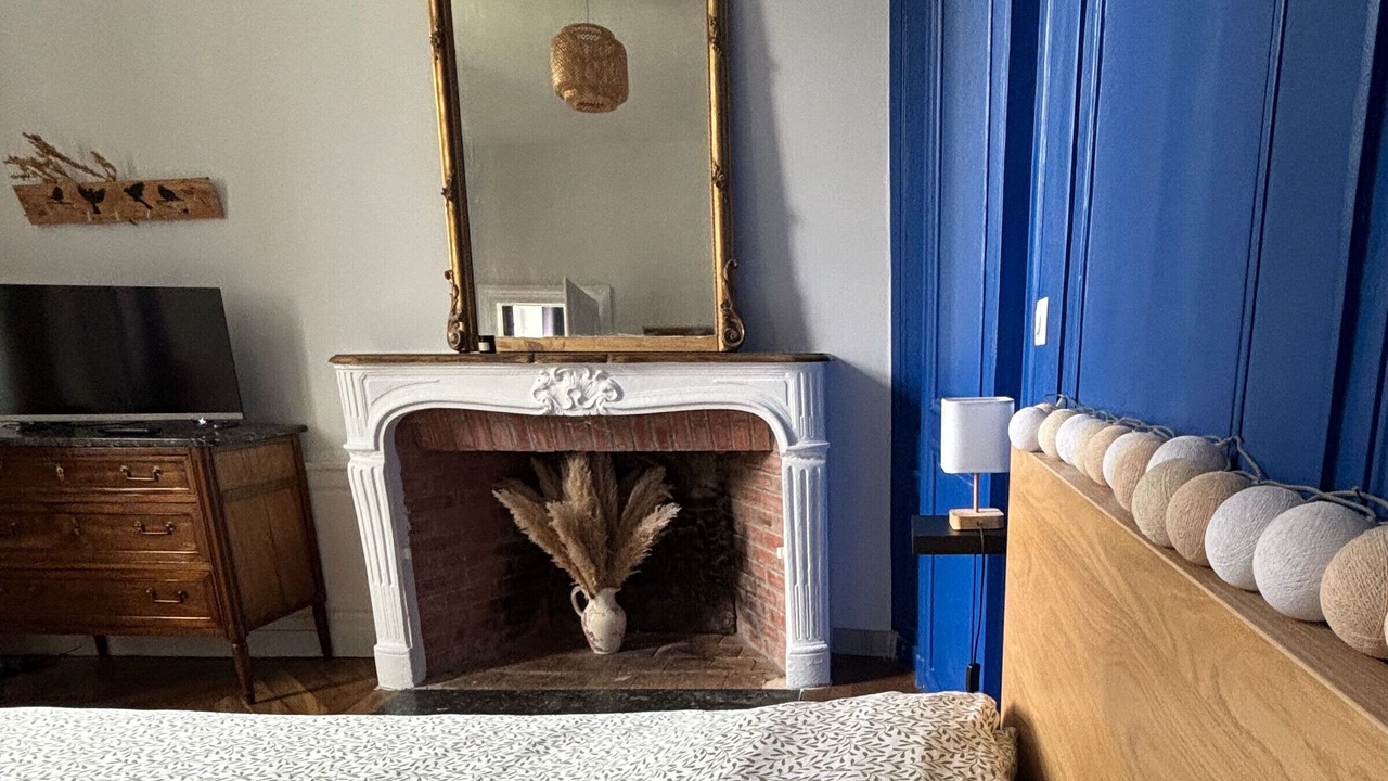 Photo of Bedroom in Loury