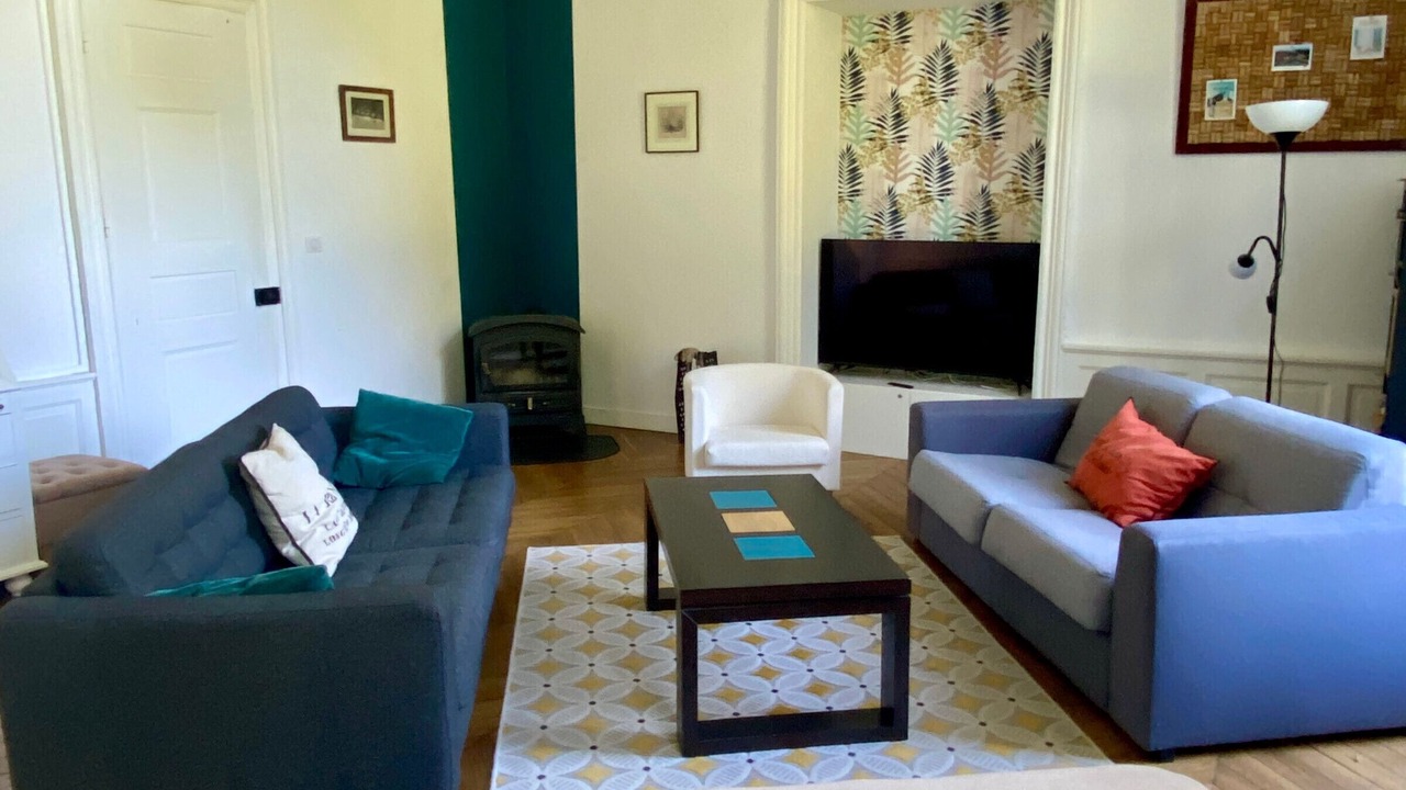 Photo of Livingroom in Loury