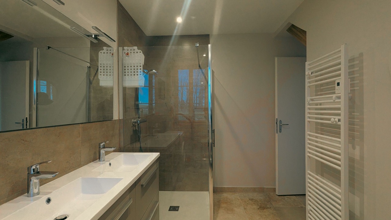 Photo of Bathroom in Ardentes