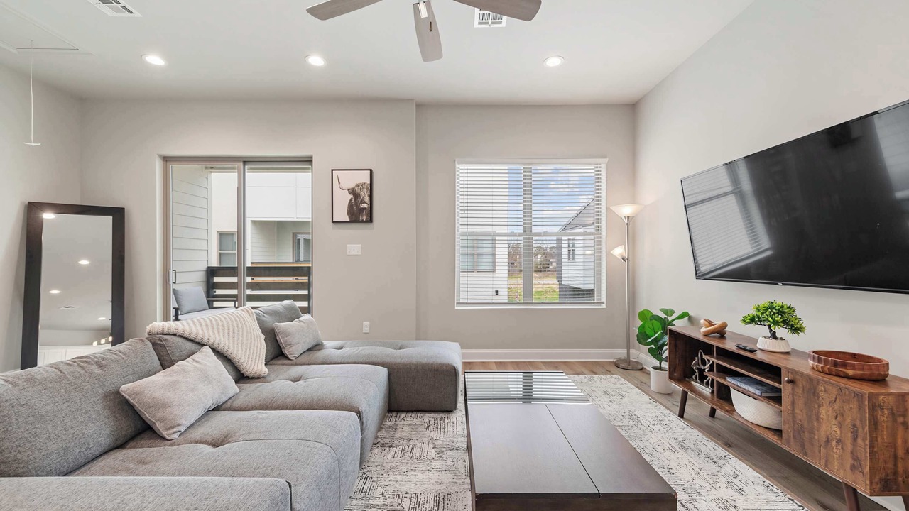 Photo of Livingroom in Youngsville