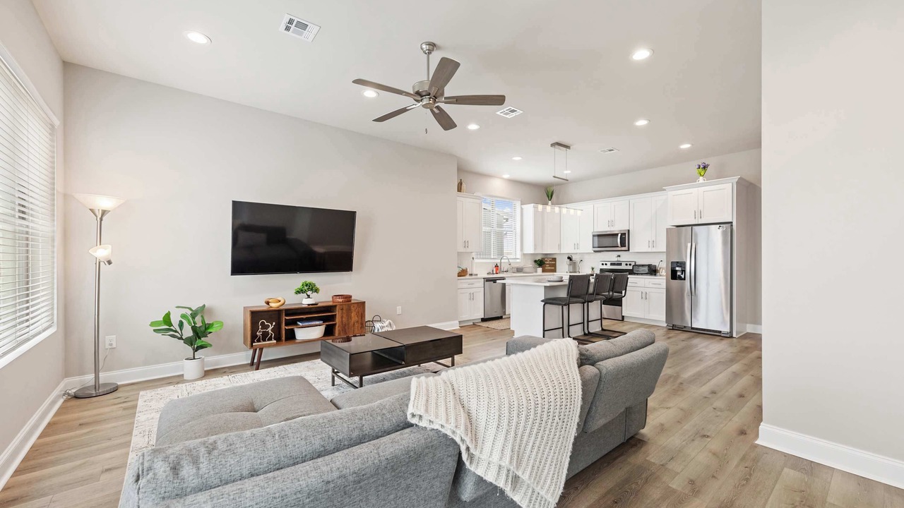 Photo of Livingroom in Youngsville
