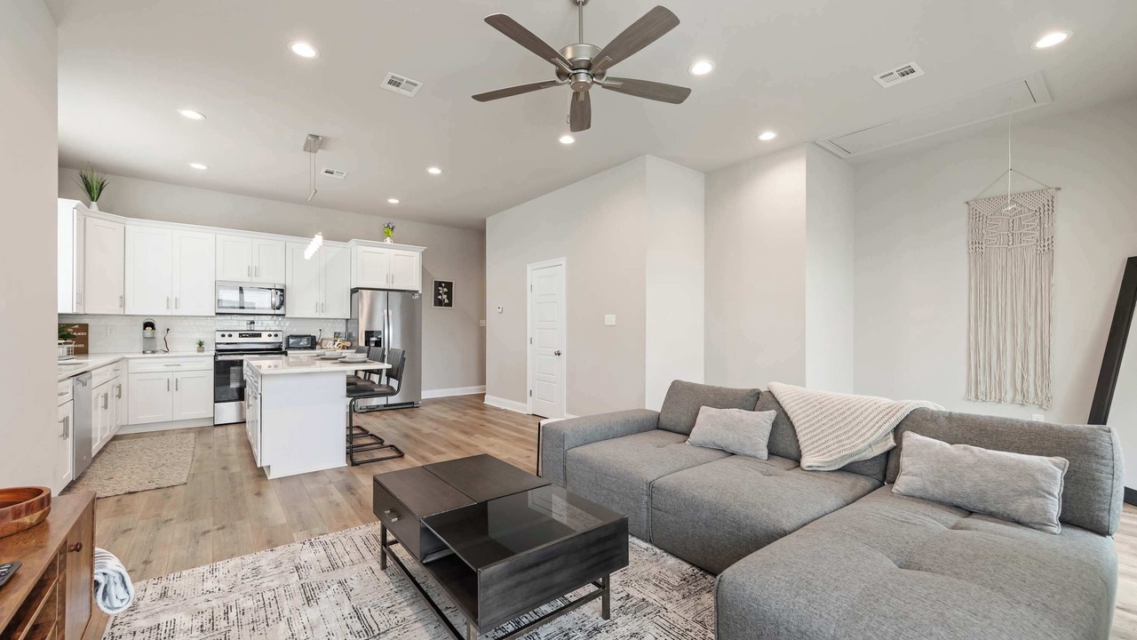 Photo of Livingroom in Youngsville