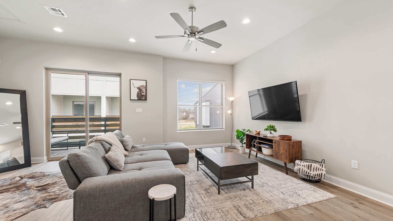 Photo of Livingroom in Youngsville