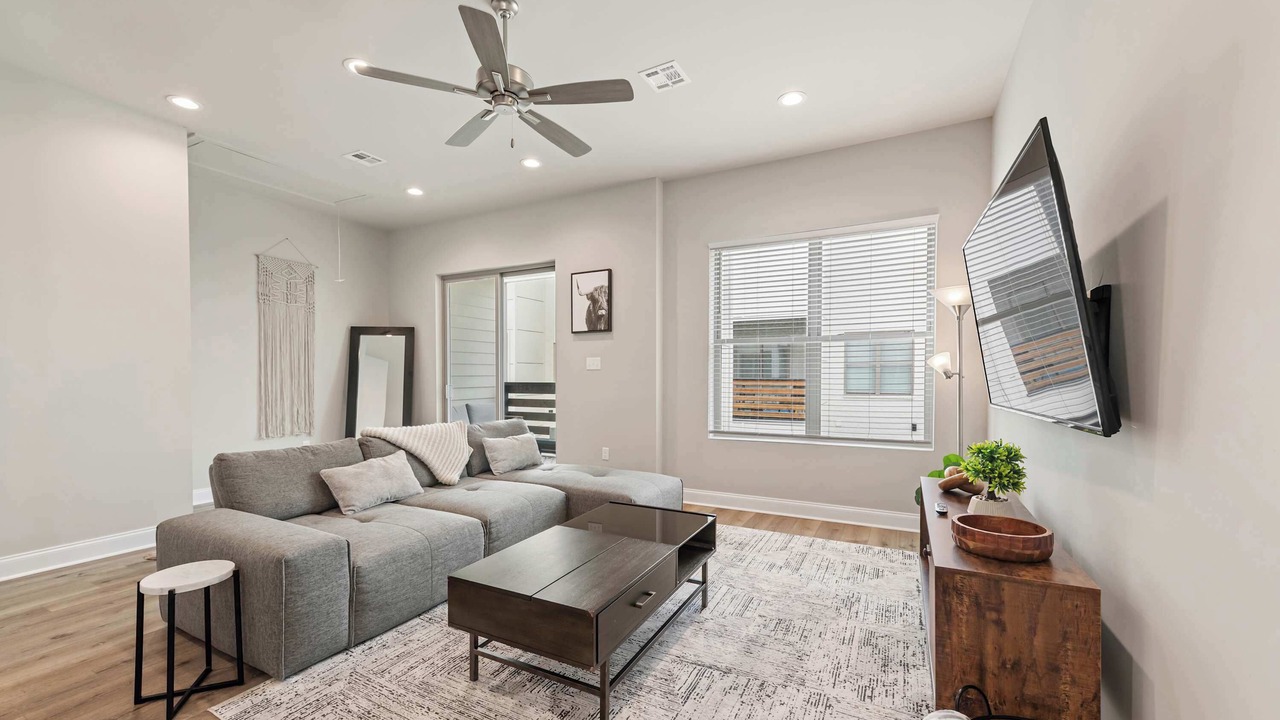 Photo of Livingroom in Youngsville