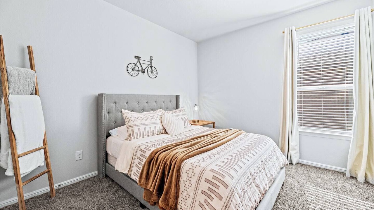 Photo of Bedroom in Fort Worth