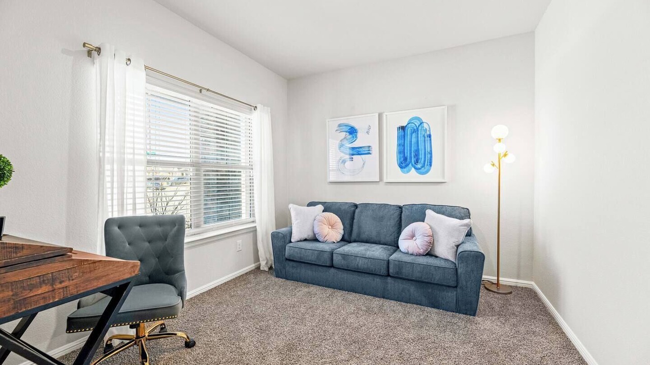 Photo of Livingroom in Fort Worth