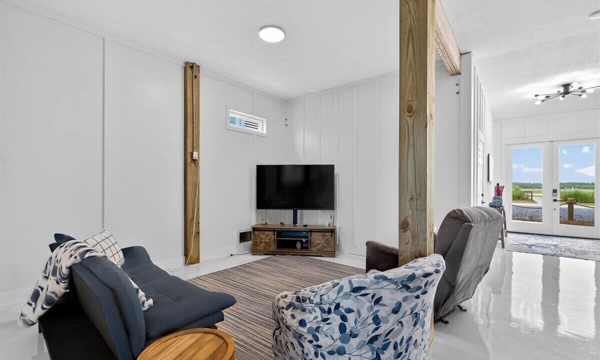 Photo of Livingroom in Ocean Isle Beach