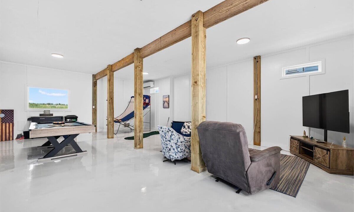 Photo of Livingroom in Ocean Isle Beach