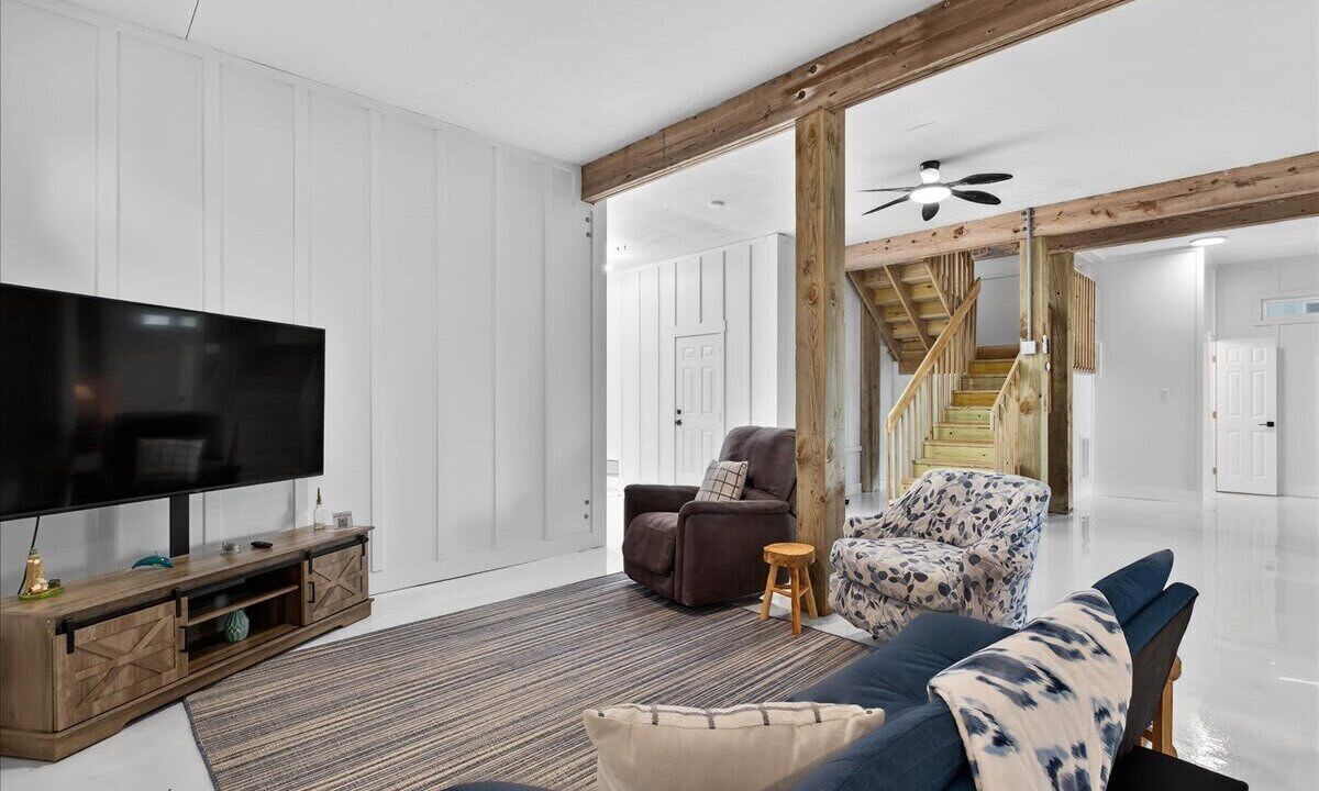 Photo of Livingroom in Ocean Isle Beach