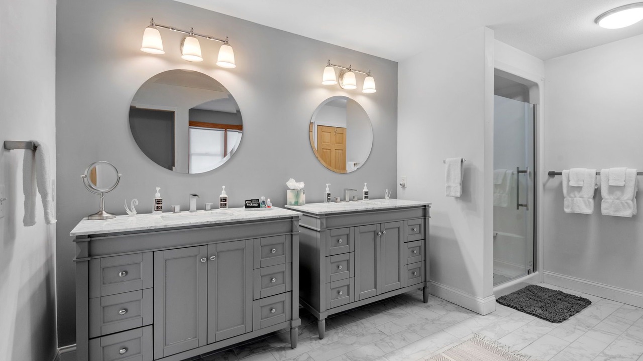 Photo of Bathroom in Navarre