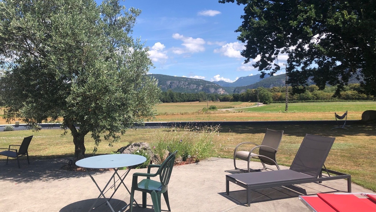 Photo of Patio Balcony in Peyrieu