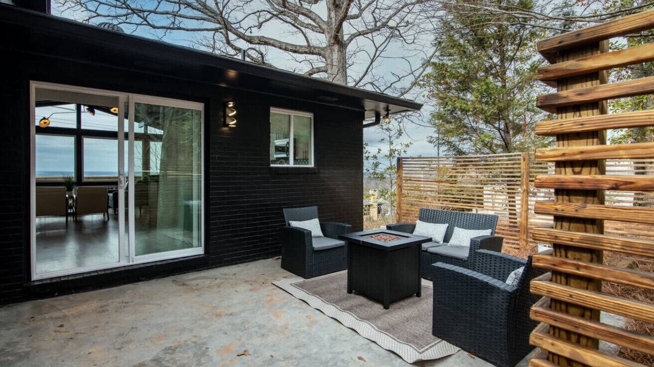 Photo of Patio Balcony in Forest Park