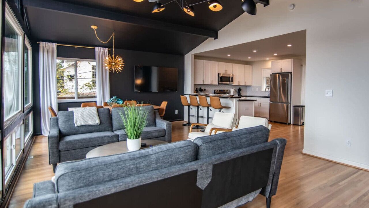 Photo of Livingroom in Forest Park