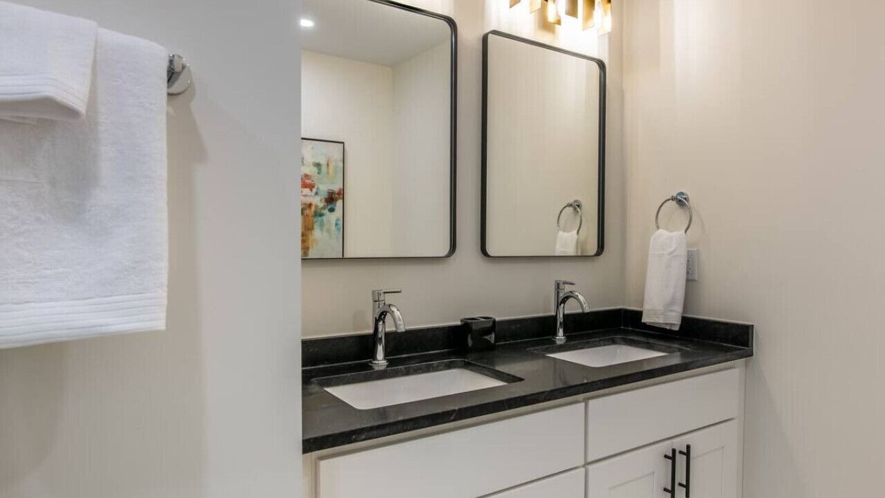 Photo of Bathroom in Forest Park