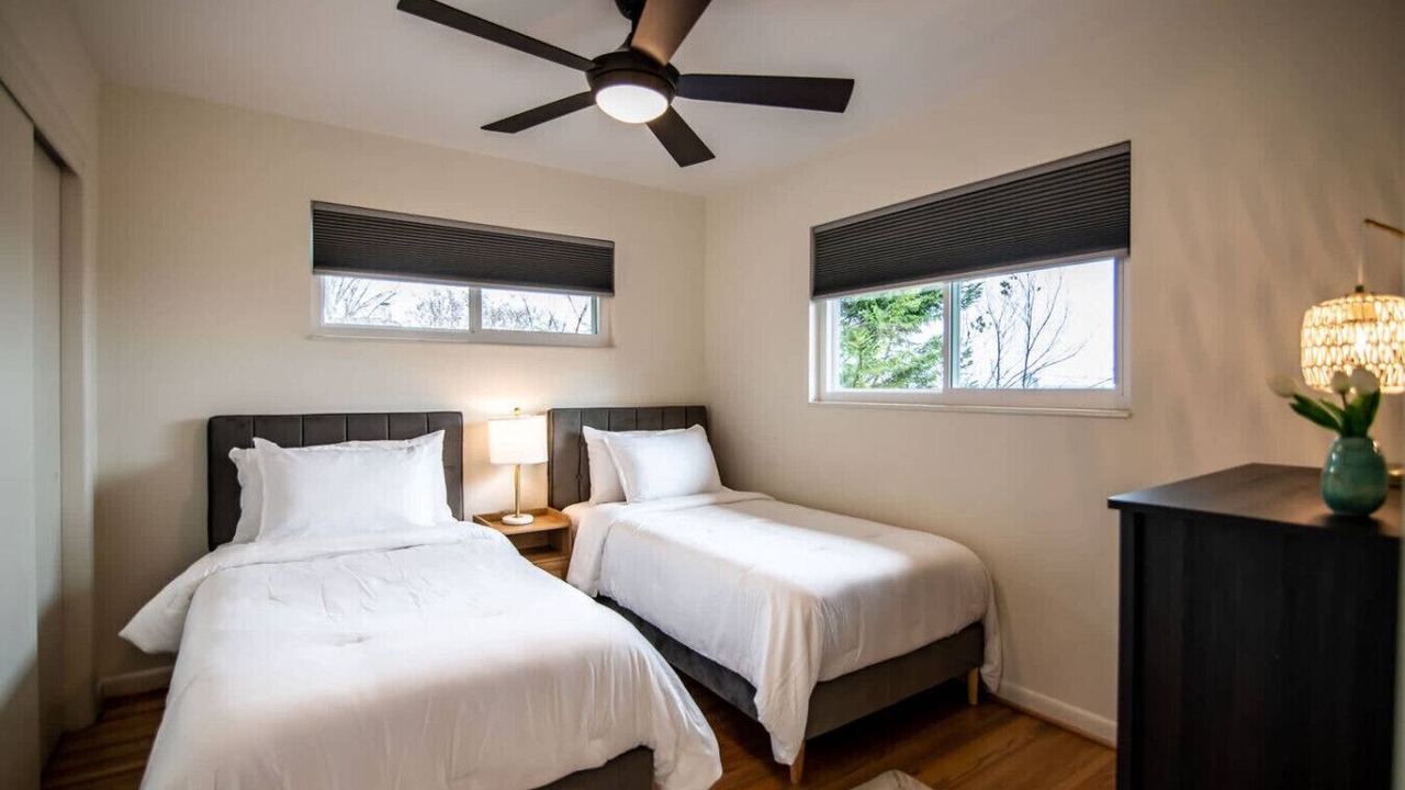 Photo of Bedroom in Forest Park