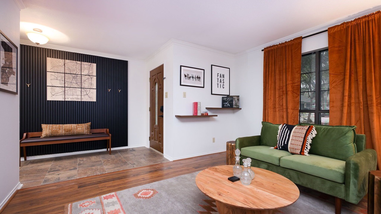 Photo of Bedroom in North Central Thousand Oaks