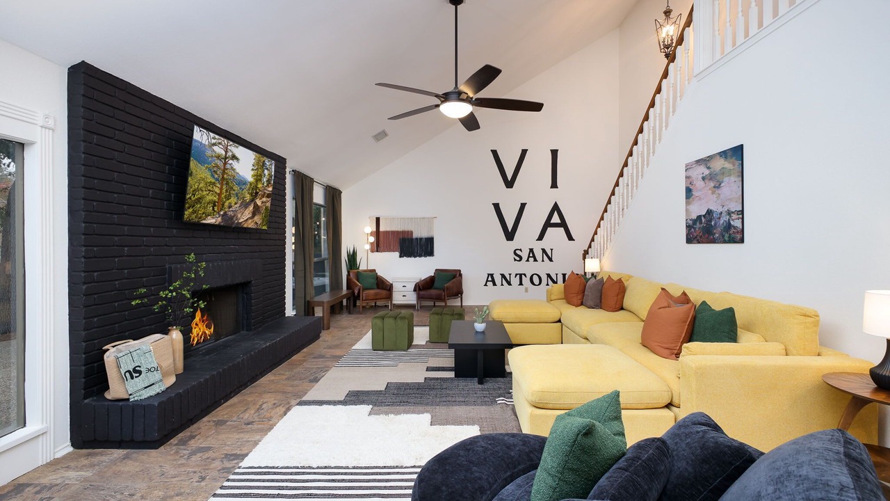 Photo of Bedroom in North Central Thousand Oaks
