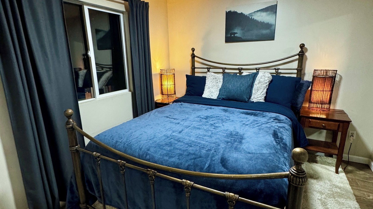 Photo of Bedroom in Echo Lake