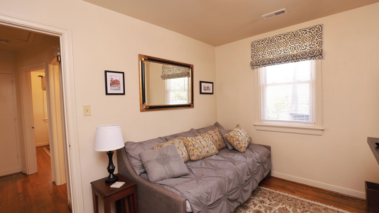 Photo of Livingroom in Richmond