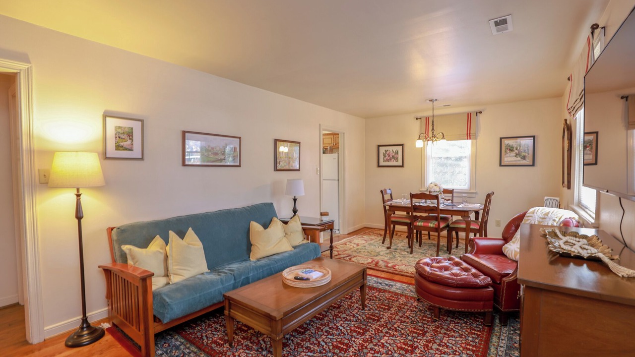 Photo of Livingroom in Richmond