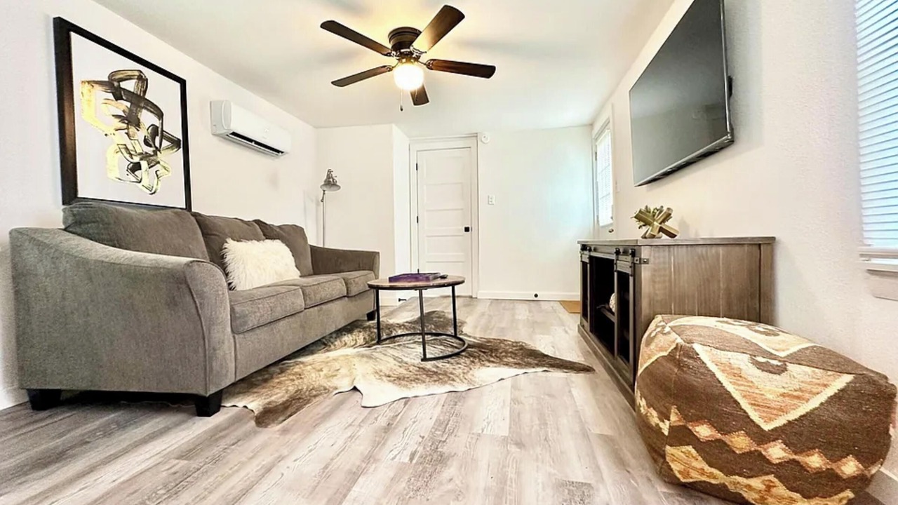 Photo of Livingroom in West Plains