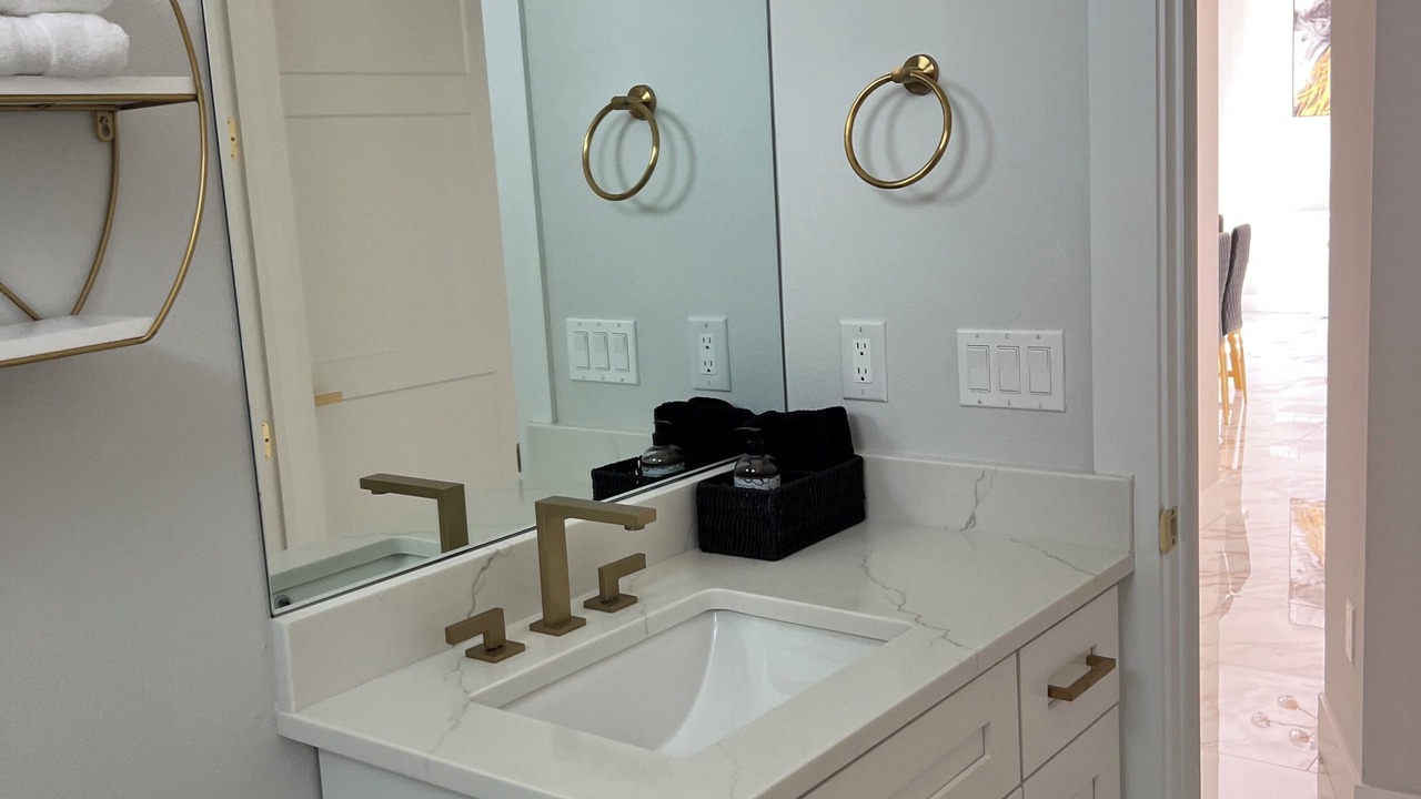 Photo of Bathroom in Pine Valley