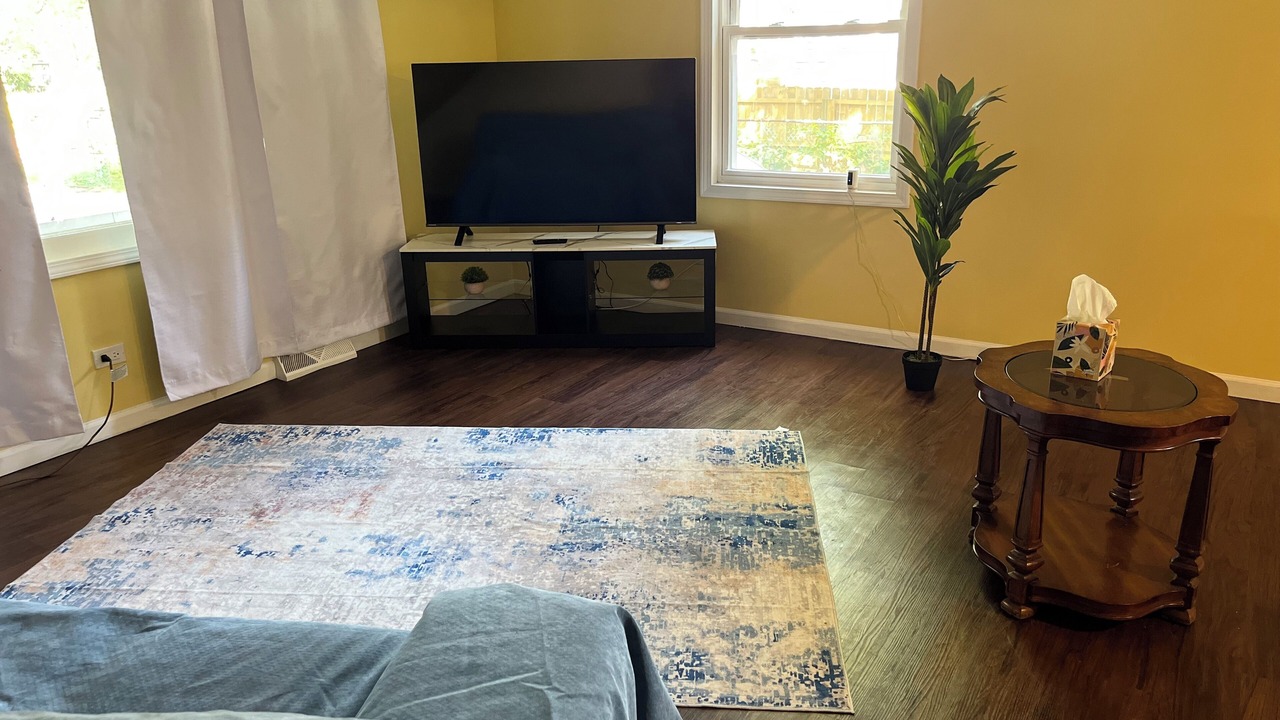 Photo of Bedroom in Lansing