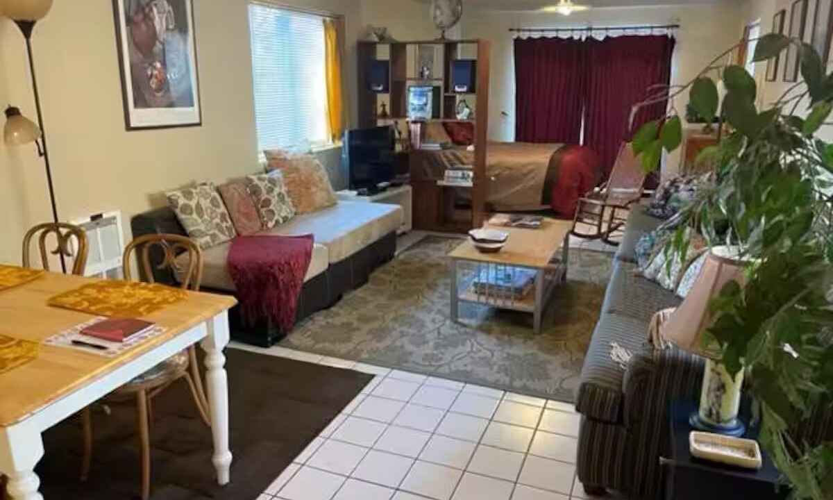 Photo of Bedroom in East Central