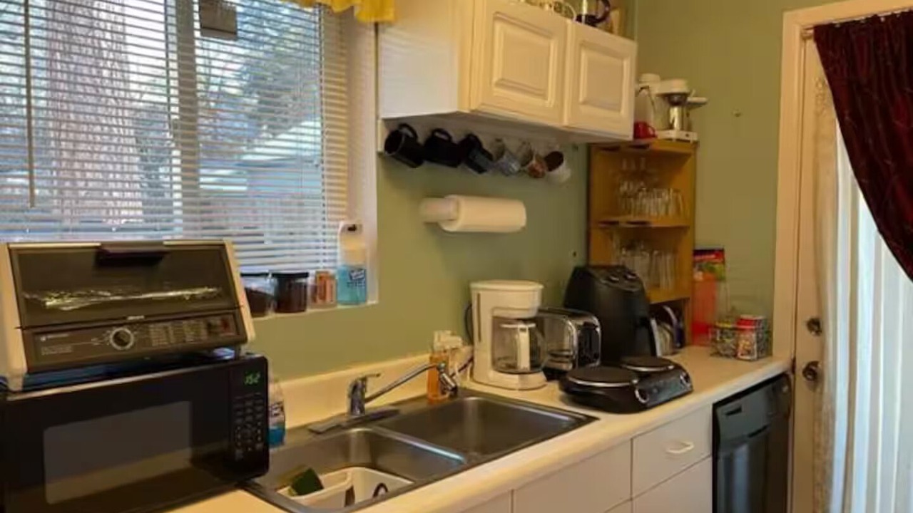 Photo of Kitchen in East Central
