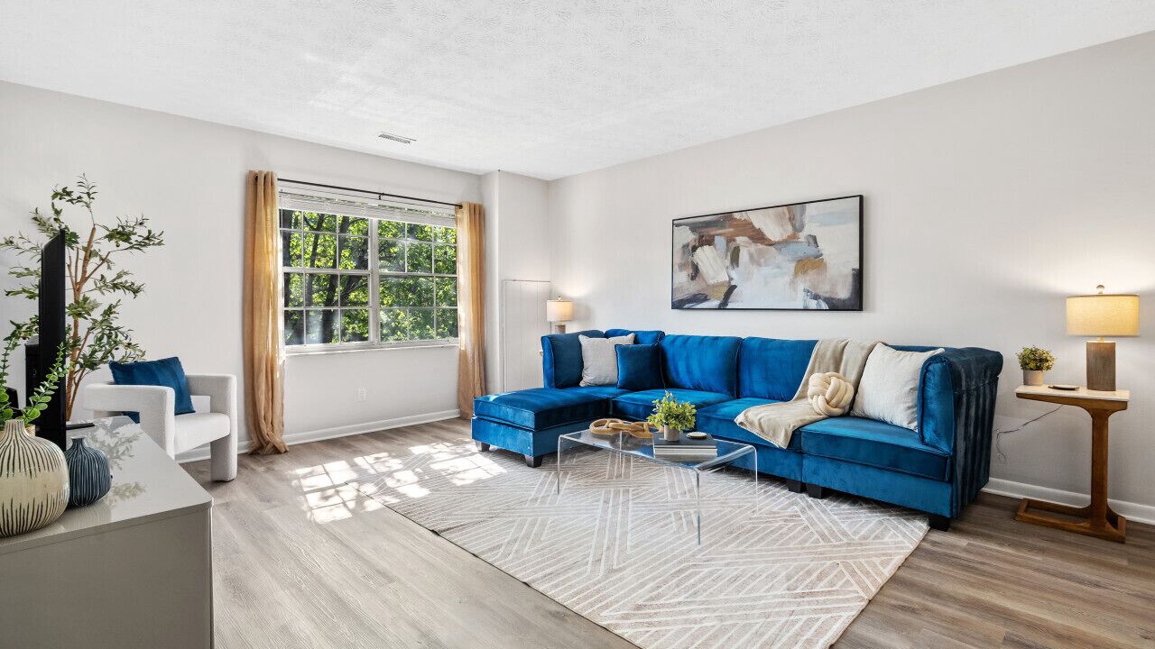 Photo of Livingroom in Northwest Columbus