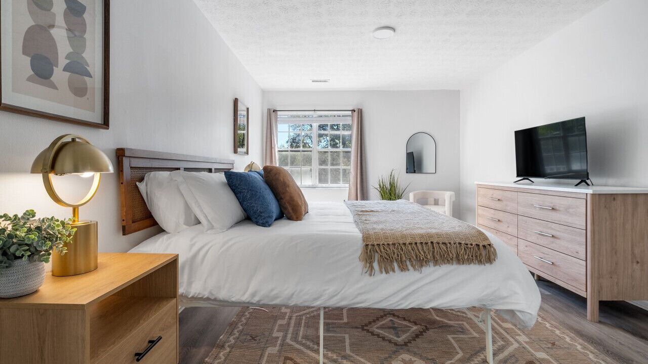 Photo of Bedroom in Northwest Columbus