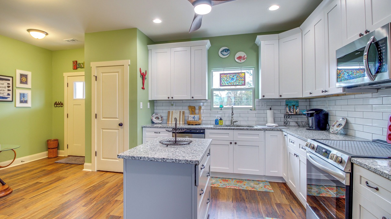 Photo of Kitchen in Midway