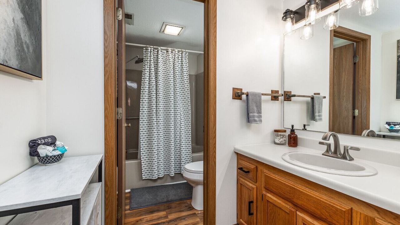 Photo of Bathroom in The Galena Territory