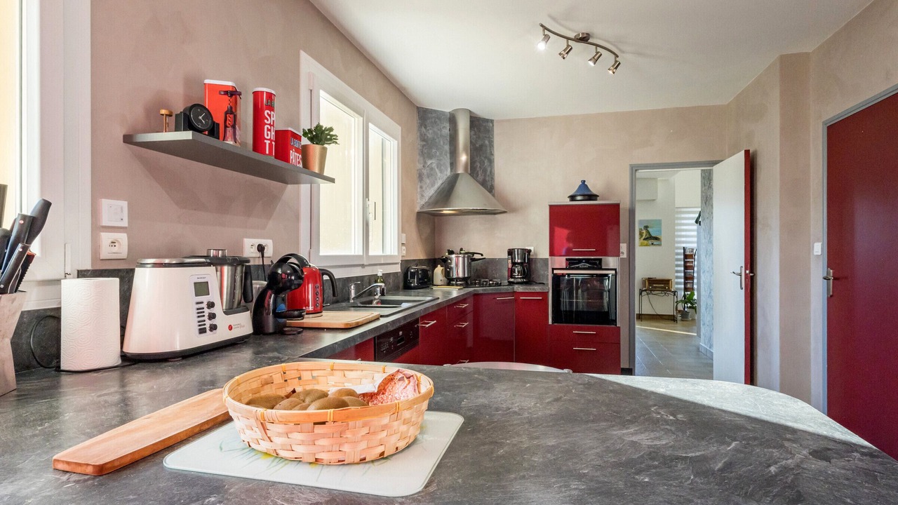 Photo of Kitchen in Saint-Brevin-les-Pins
