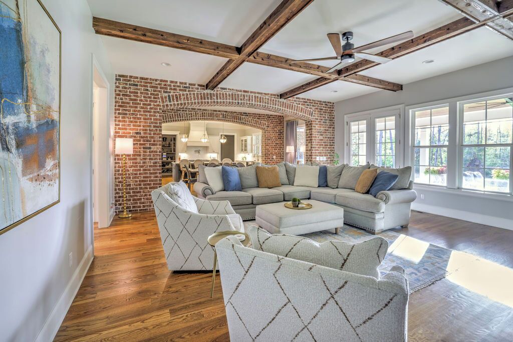 Photo of Livingroom in Appling