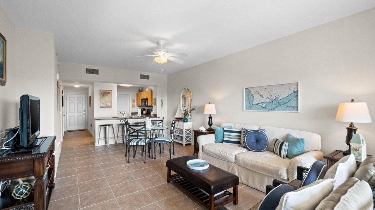 Photo of Livingroom in Waterside Village