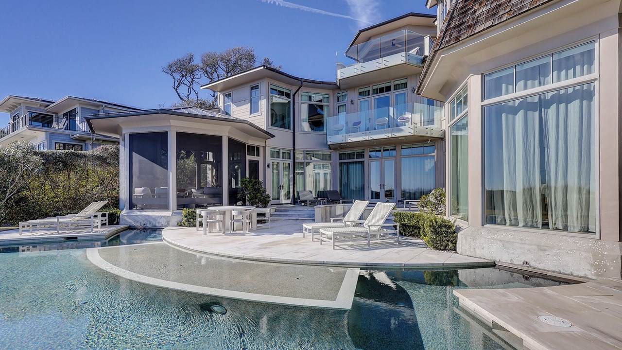 Photo of Outdoor in Beach Lagoon
