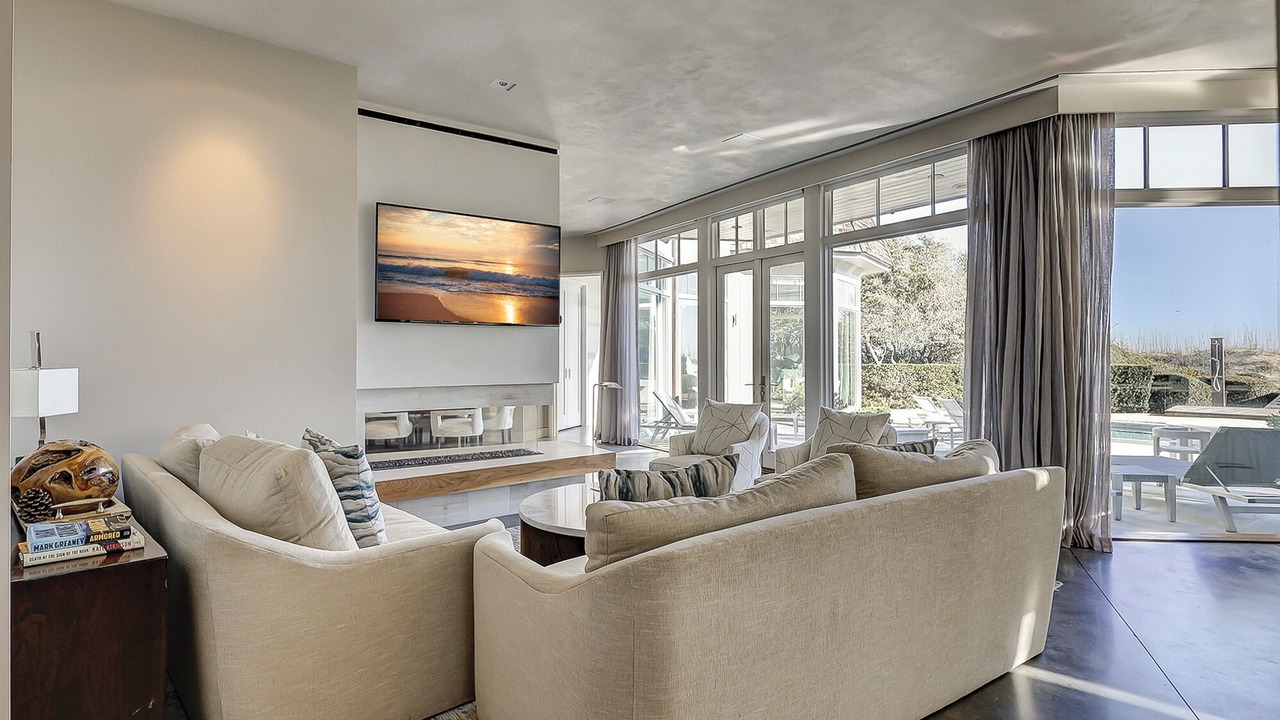Photo of Livingroom in Beach Lagoon