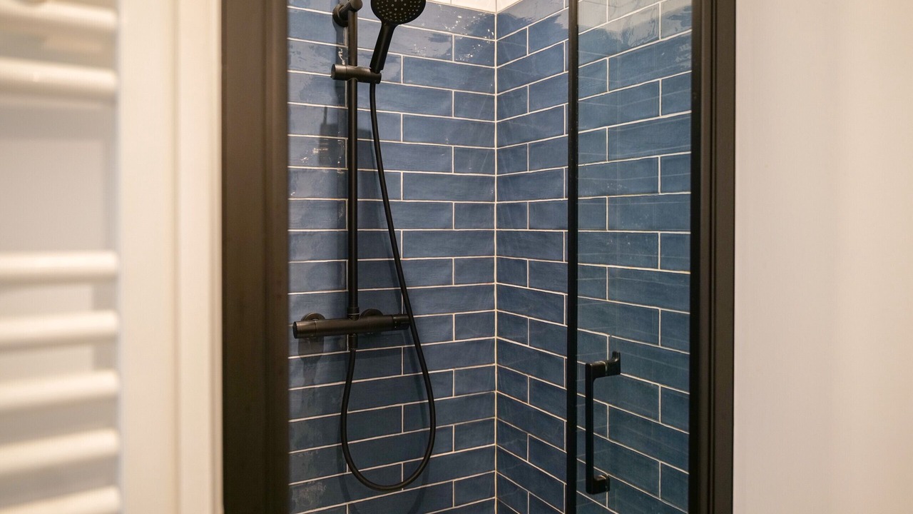 Photo of Bathroom in Downtown Angers