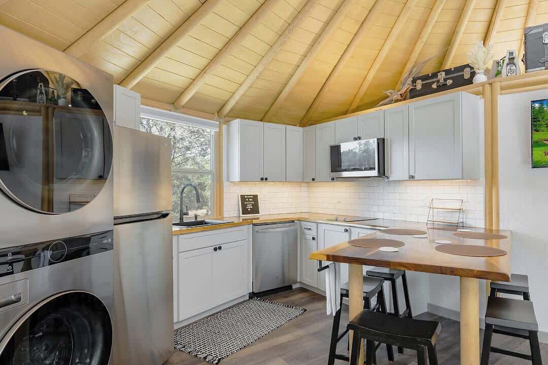 Photo of Kitchen in Canyon Lake