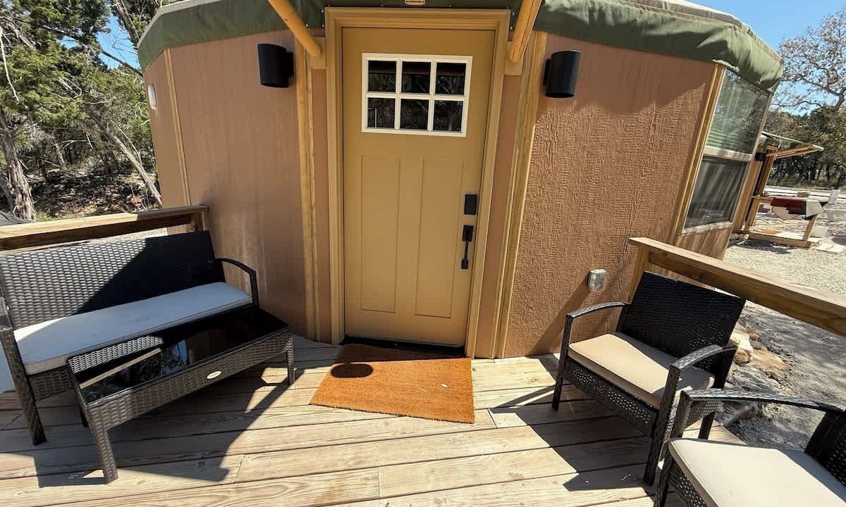 Photo of Patio Balcony in Canyon Lake