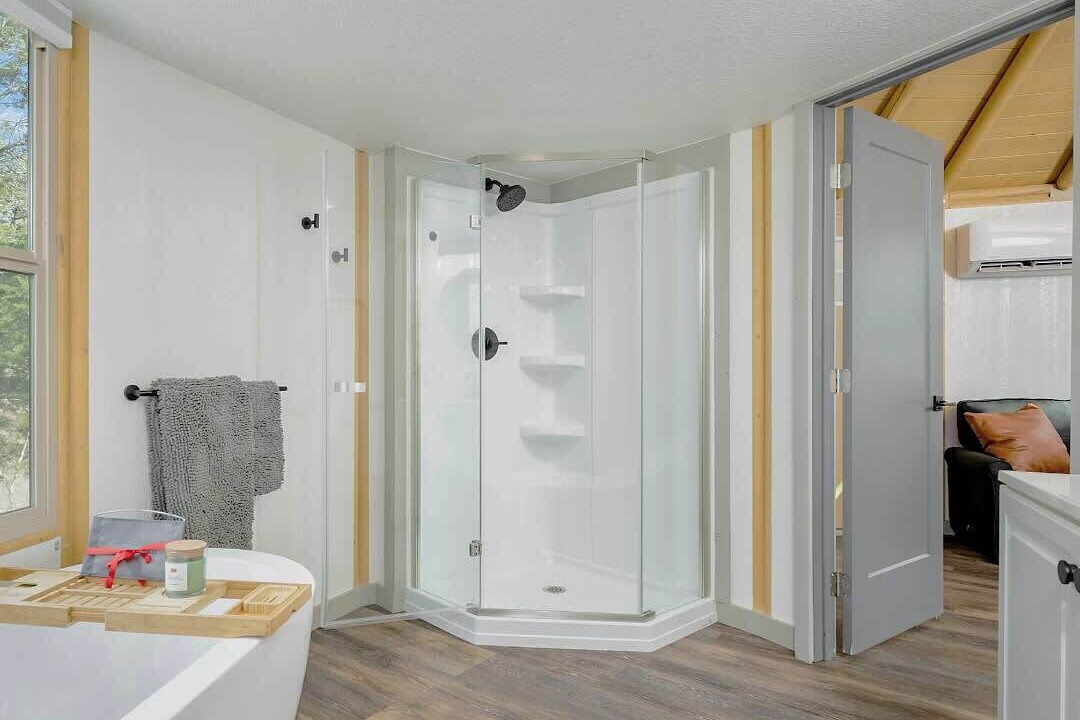 Photo of Bathroom in Canyon Lake