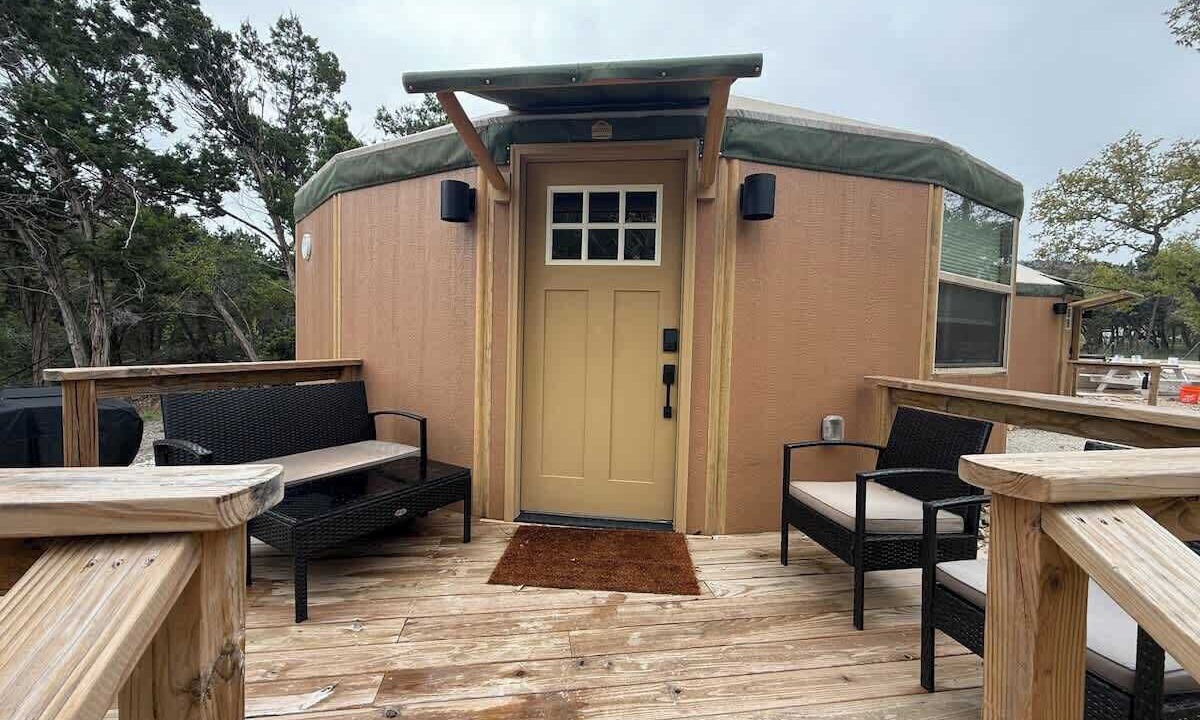 Photo of Patio Balcony in Canyon Lake